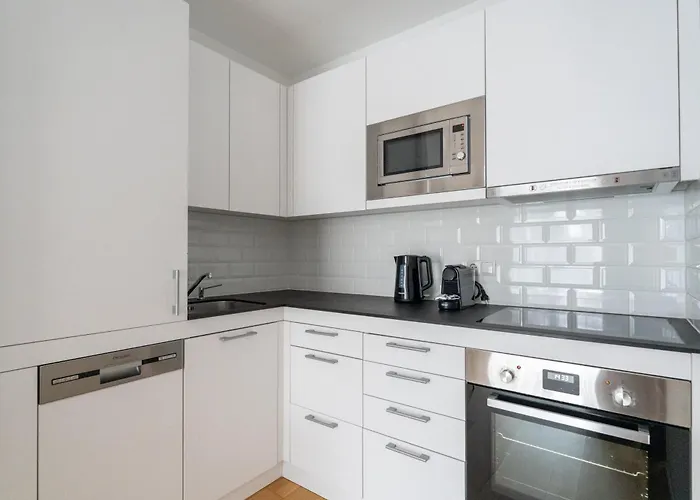 شقة Avina Suites Favorite *